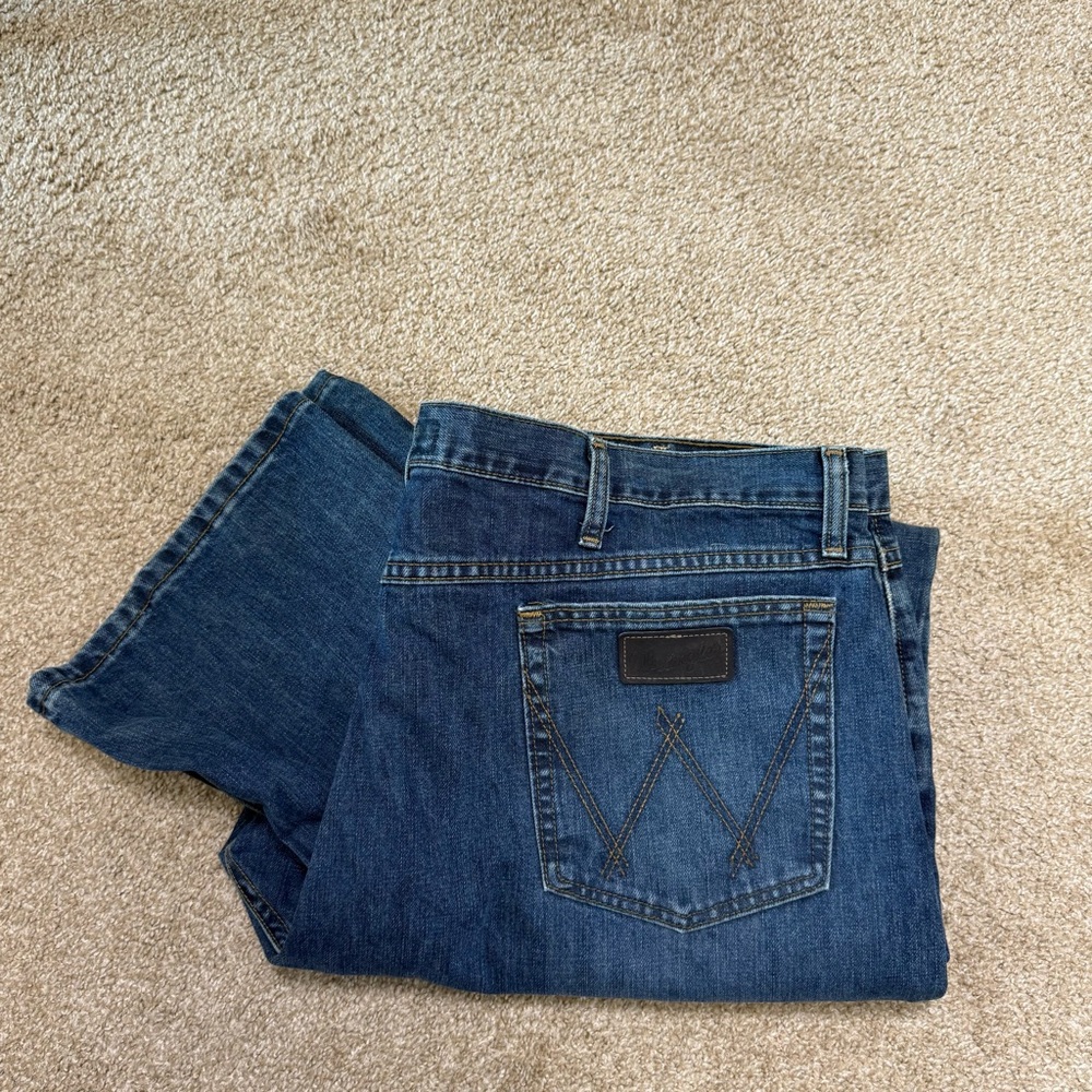 Wrangler 20X 01 Competition Jean River Wash Relaxed Mid‎ Rise Bootcut Jean 42x34